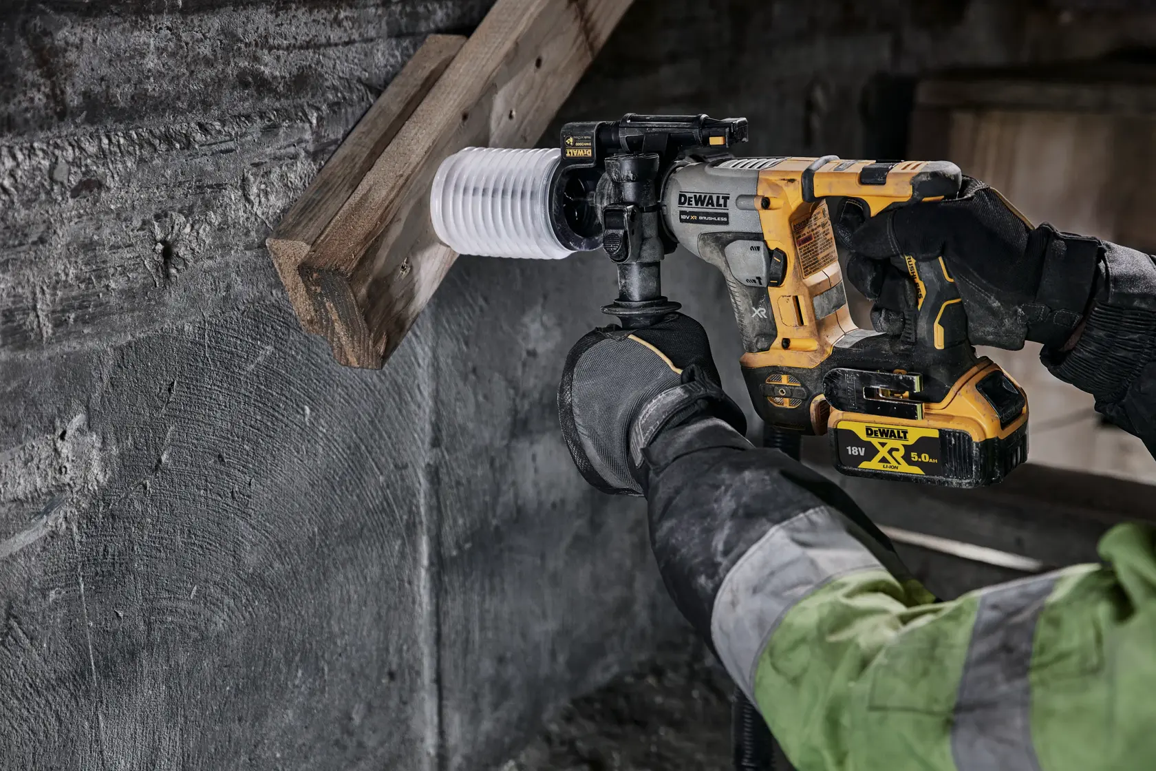 Wiertarka młotowa DEWALT® 18V XR® bezszczotkowa 16mm SDS Plus - 2 x 5Ah