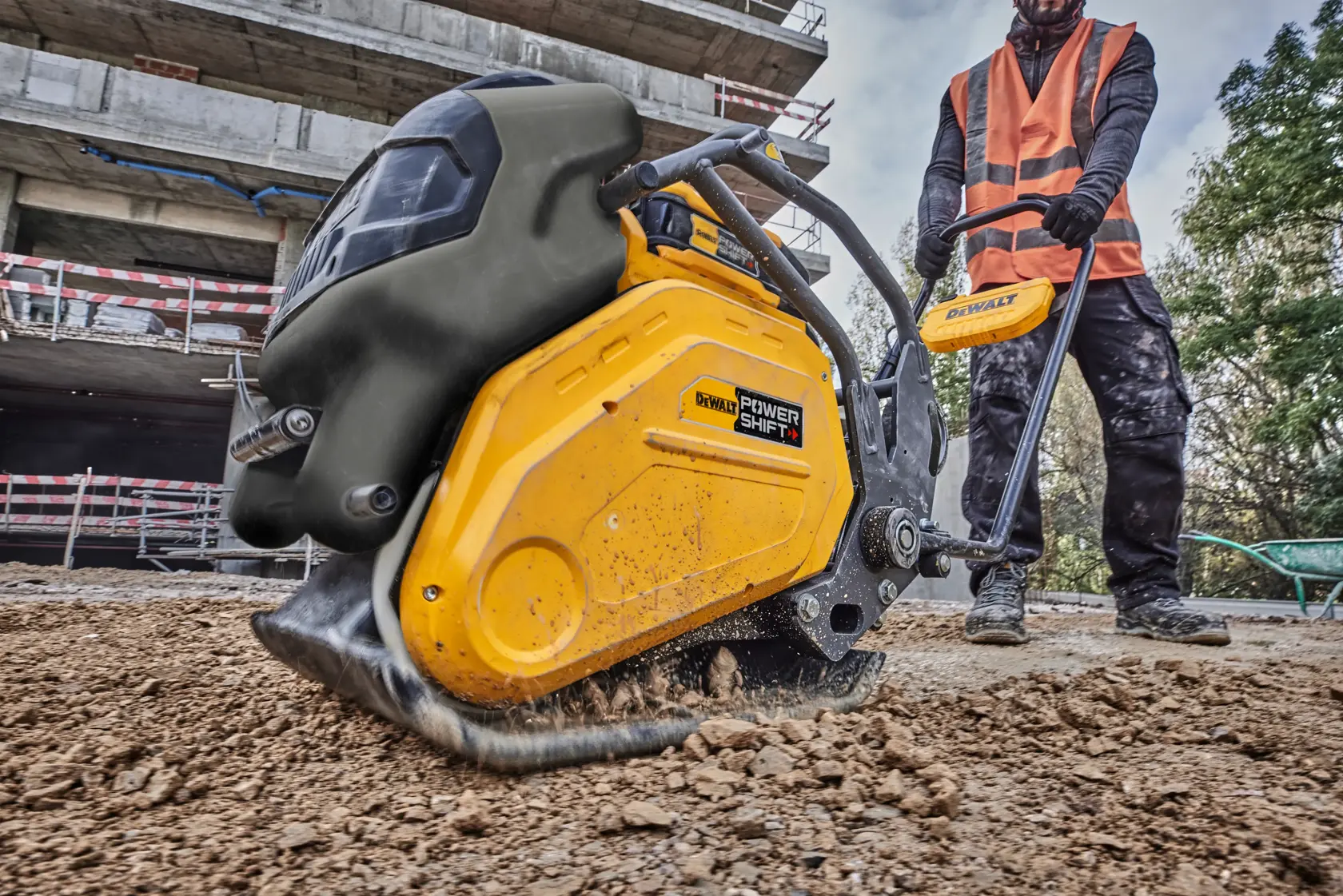ZAGĘSZCZARKA DEWALT® POWERSHIFT™