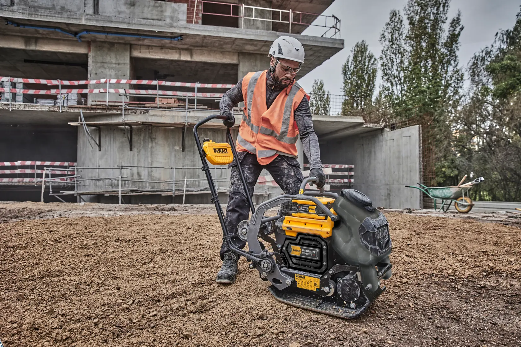 ZAGĘSZCZARKA DEWALT® POWERSHIFT™