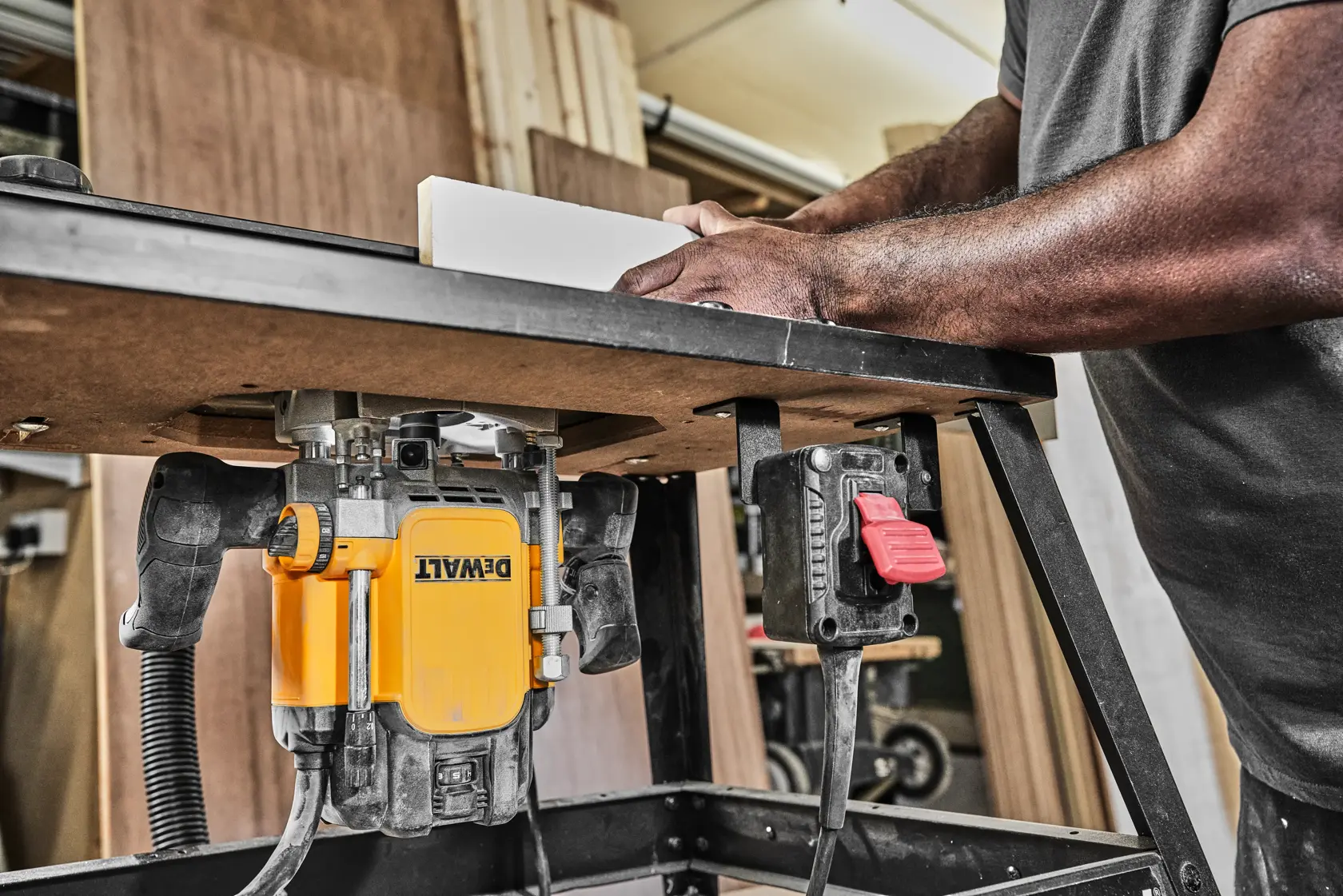 Next-Gen 12mm (1/2") Plunge Router With Machinery Switch