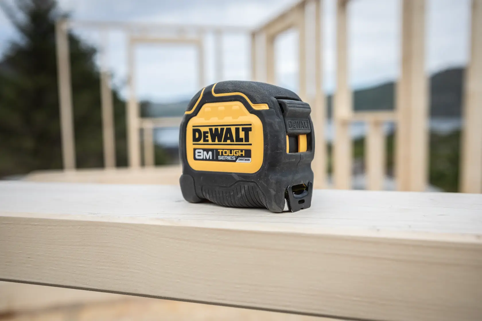 Miara zwijana DEWALT® 8 m (szerokość 32 mm)
