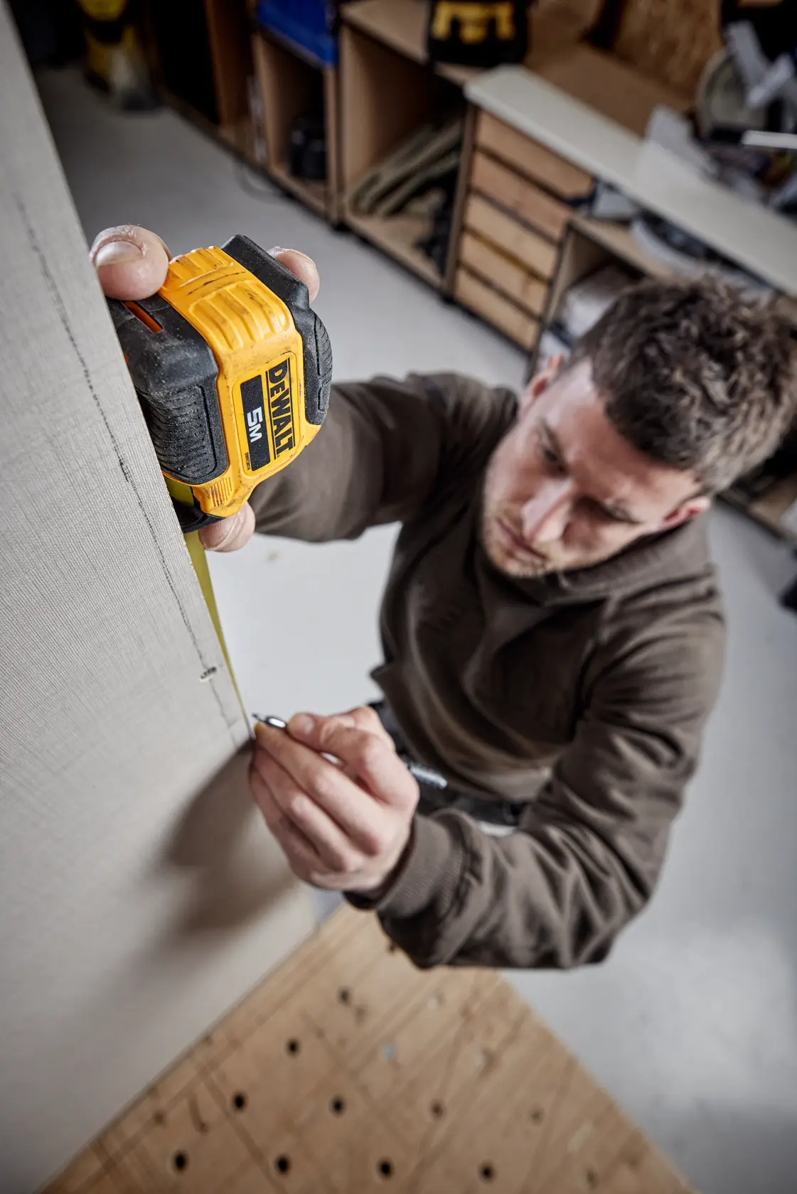 Miara zwijana DEWALT® Compact Series 5 m (szerokość 28 mm)