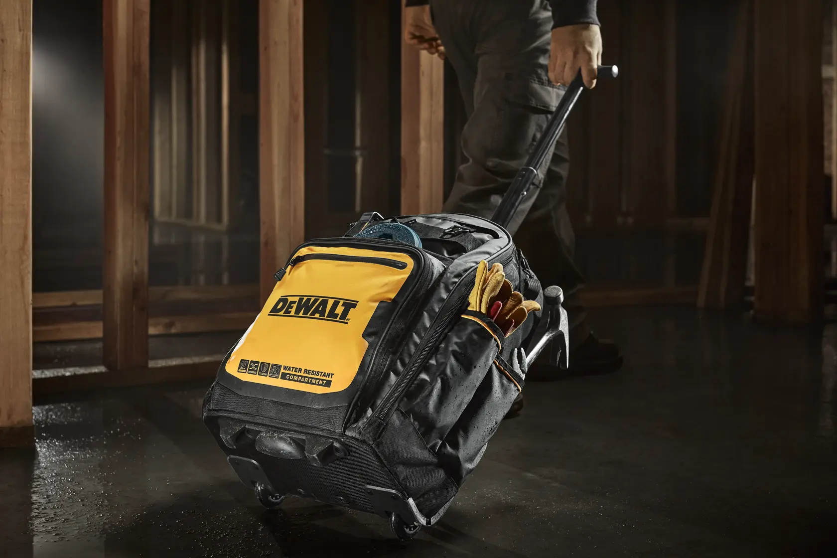 Plecak na kółkach DEWALT® Pro