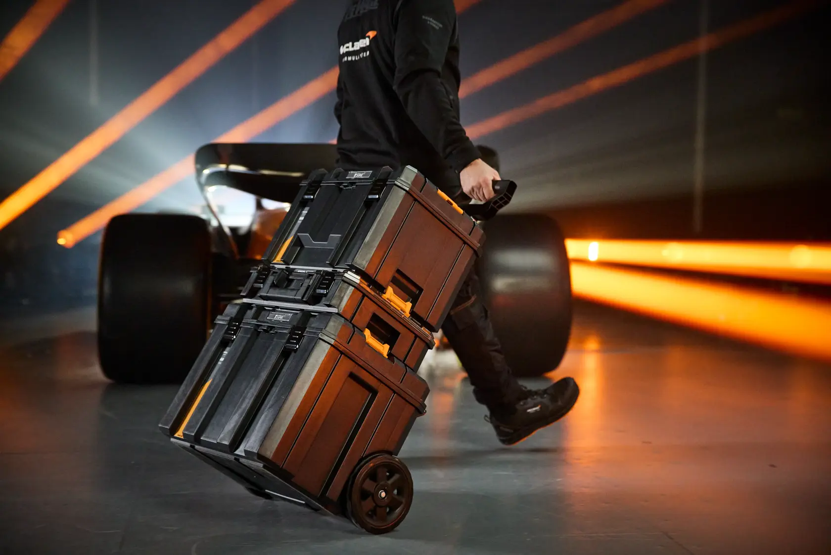 DEWALT® x McLaren 3 w 1 Wieża TSTAK®